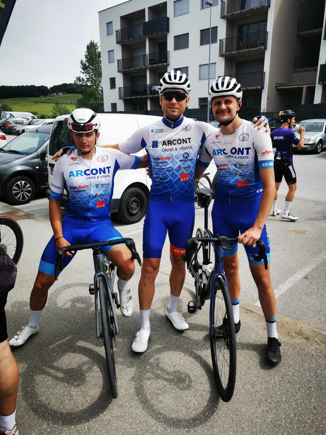 Maraton po Sadno-vinskih cestah 2025